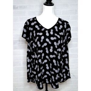 TORRID BLACK TULIP SLEEVE PINEAPPLE TOP BLOUSE‎ PLUS SIZE 1